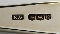 EV mark