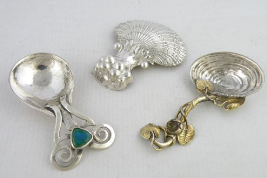 Caddy spoons