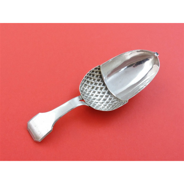 Acorn silver caddy spoon Birmingham 1806 Hart Company