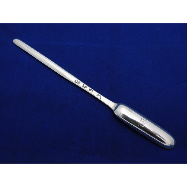 Antique silver marrow scoop by Jeremiah King 1727