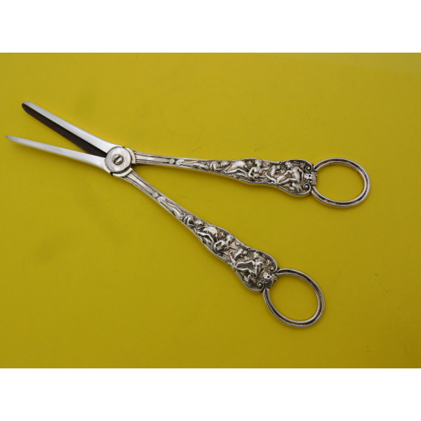 Bacchanalian silver grape scissors Lias 1868