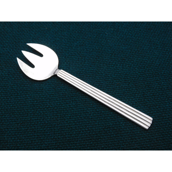 Bernadotte Georg Jensen silver chutney spoon