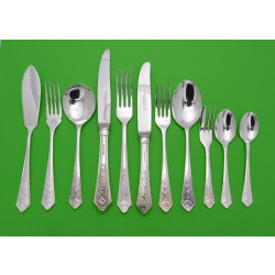 Celtic pattern Irish silver canteen of cutlery Dublin 2005 Newbridge McManus