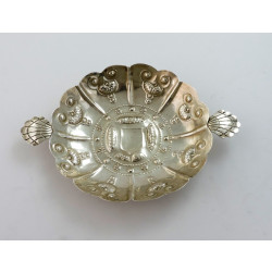 Charles I silver sweetmeat dish London 1631 by William Maddox