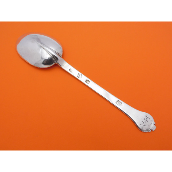 Charles II silver trefid spoon John King 1673