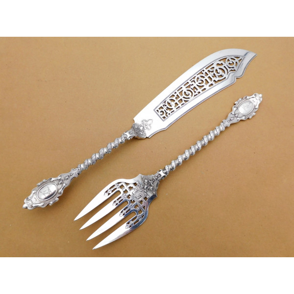 Francis Higgins pair silver fish servers London 1856