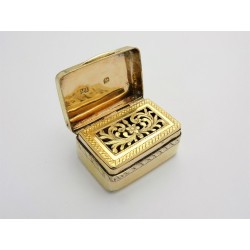 Georgian silver gilt vinaigrette 1803 by John Reily