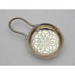 Georgian silver lemon strainer London 1788 Robert Hennell