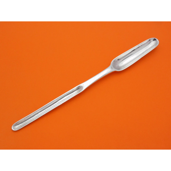 Georgian silver marrow scoop London 1776 by George Smith