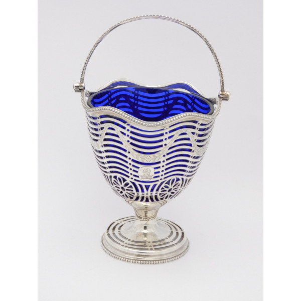 Georgian silver sugar vase by Burrage Davenport