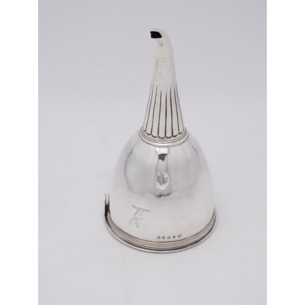 Georgian silver wine funnel william Abdy 1802