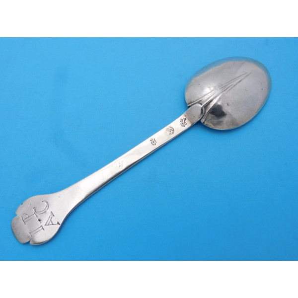Glasgow silver trefid spoon Robert Brock 1690