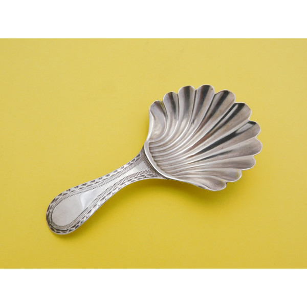 Hester Bateman silver caddy spoon bright cut 1788
