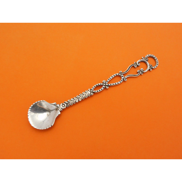 Hester Bateman silver salt spoon london 1775
