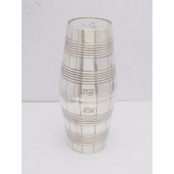 Hob n Nob Silver double barrel beakers