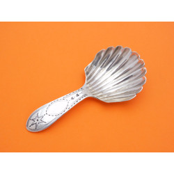 Irish bright cut star silver tea caddy spoon Dublin 1800