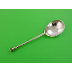 James I silver seal top spoon London 1610 James Cluatt