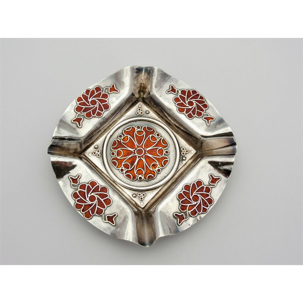 John Ferguson Gow silver ashtray London 1946