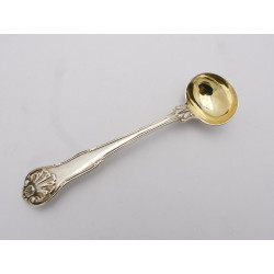 Kings Husk Paul Storr silver salt spoon 1821