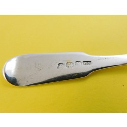 Montrose silver teaspoon by William Mill v2