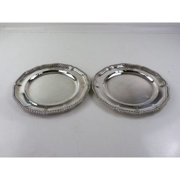 Mortimer Hunt silver dinner plates London 1839