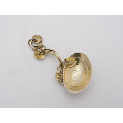 Mussel silver caddy spoon 1862 Higgins
