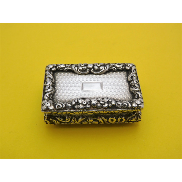 Nathaniel Mills silver vinaigrette Birmingham 1836