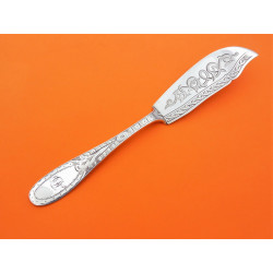 Newcastle silver butter knife by Reid Brothers