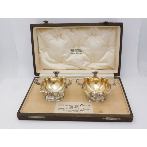 Omar Ramsden pair silver salt cellars London 1934 Boxed v2