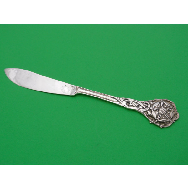 Omar Ramsden silver butter knife 1930 Tudor Rose