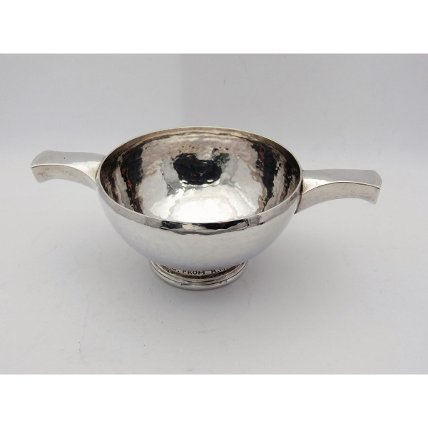 Omar Ramsden silver quaich London 1927