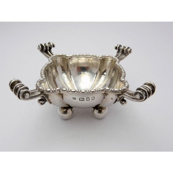 Omar Ramsden silver salt pot London 1932