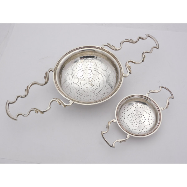 Oversized silver lemon strainer Edward Aldridge