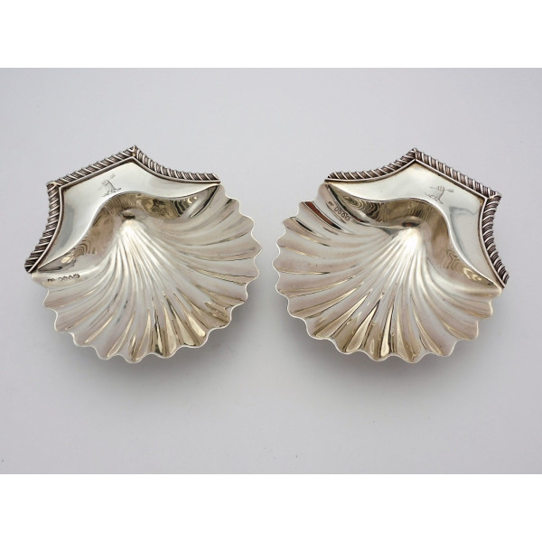 Pair Georgian silver butter shells London 1834 Edward Farrell