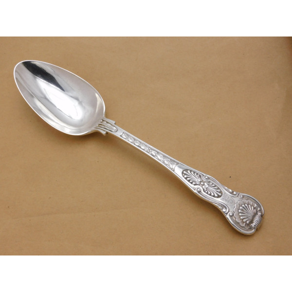 Paul Storr double shell laurel silver table spoon 1818