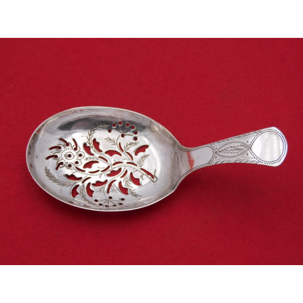 Pretty pierced Georgian silver caddy spoon Joseph Willmore