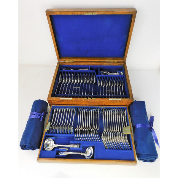 Queens pattern silver canteen of cutlery by Francis Higgins