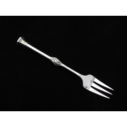 Ramsden Carr silver pickle fork London 1913