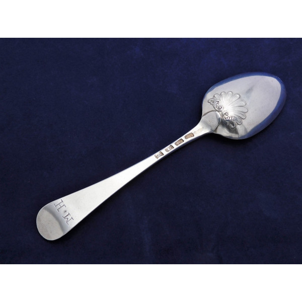 Rococo shell back table spoon London 1761 James Tookey spoonmaker
