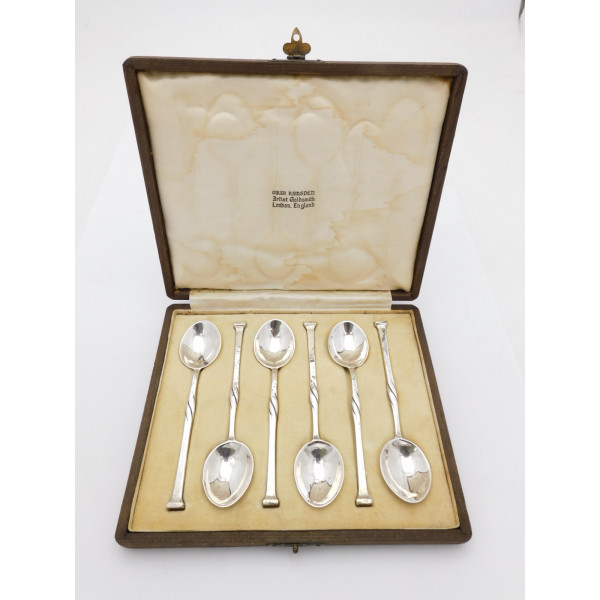 Set Omar Ramsden silver coffee spoons