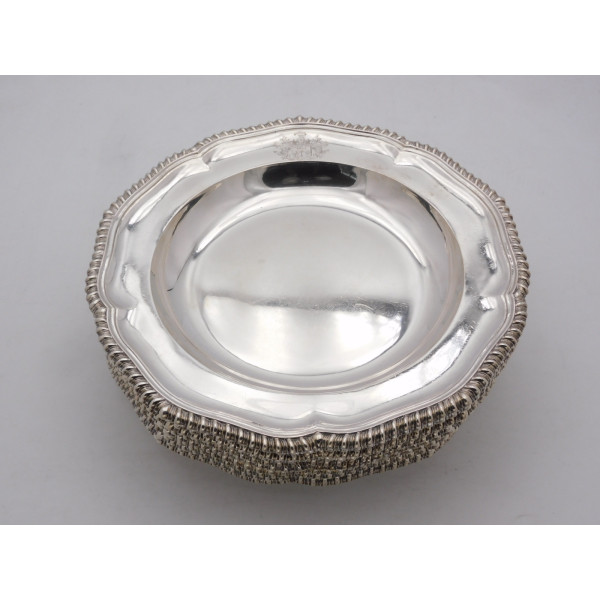 Set of 12 silver dinner plates by Beare Falcke Sir Albert Sassoon