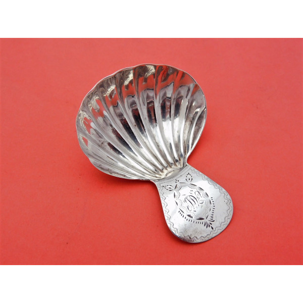 Silver caddy spoon 1795 Duncan Urquhart Napthali Hart
