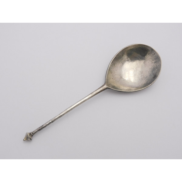 Silver diamond Point medieval spoon c1450