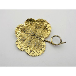 Silver gilt Leaf caddy spoon by Joseph Willmore