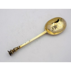 Silver gilt Seal top spoon london 1646 by jeremy Johnson