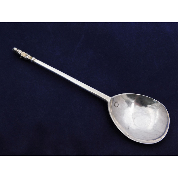 Silver lion sejant spoon london 1610 William Cawdell