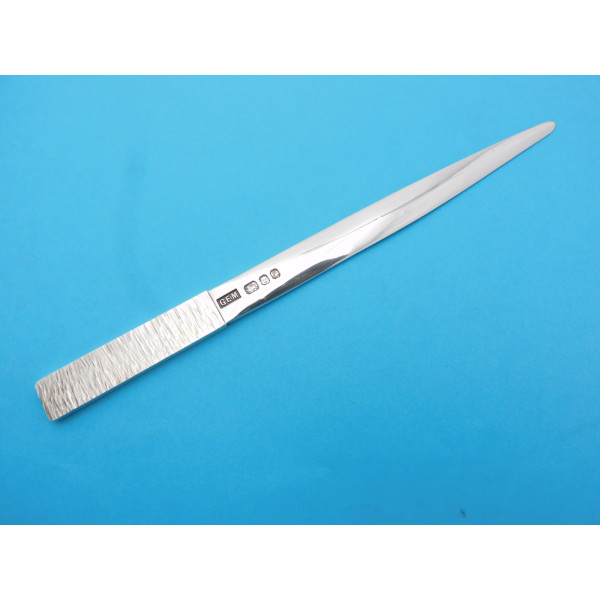 Silver paper knife letter opebner Gillian Elizabeth Mallett
