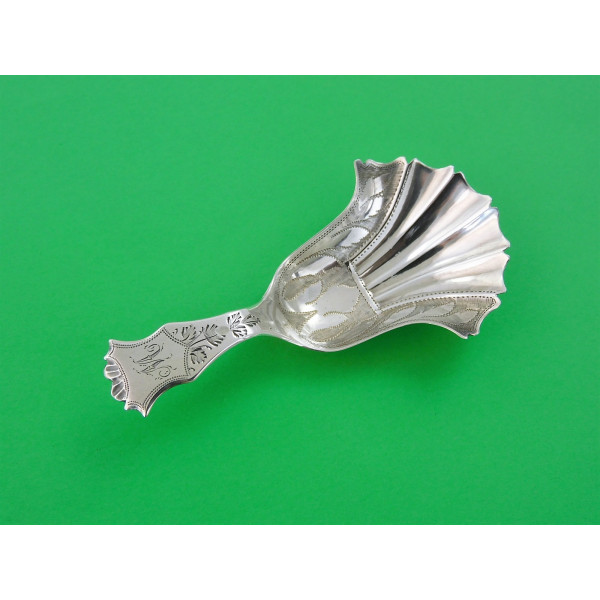 Thistle shaped silver caddy spoon Birmingham 1830 by Taylor Perry