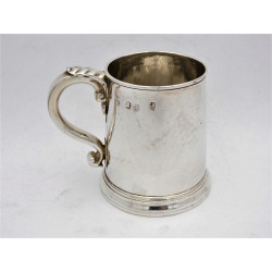 William III silver mug London 1700 Spackman