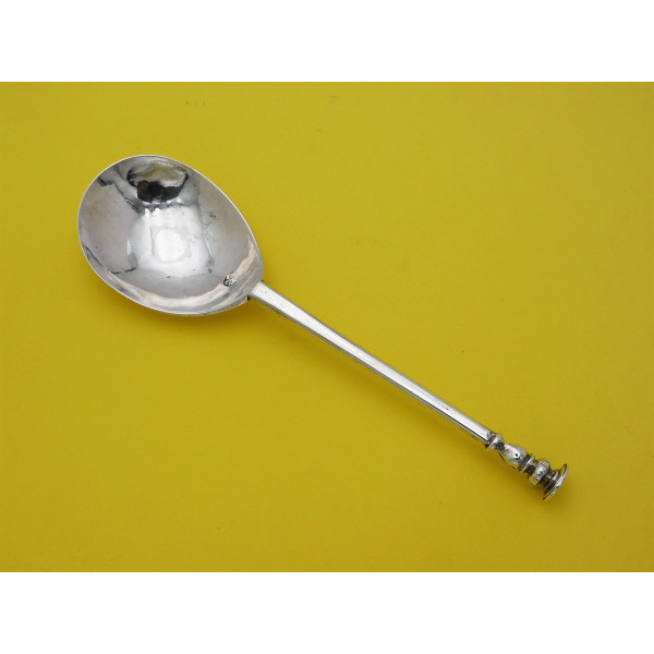York silver seal top spoon by Robert Harrington 1647
